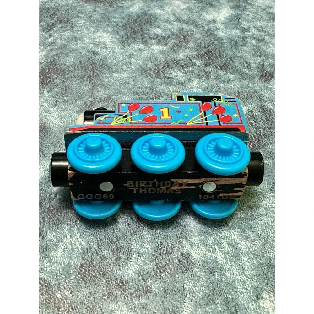 Thomas & Friends  THOMAS BIRTHDAY Blue Number 1 Party Train Wooden Toy